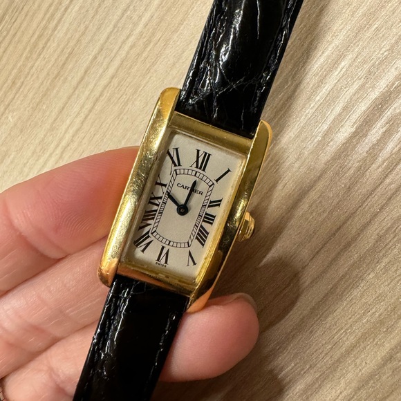 Cartier Gold Tank Americaine 100% genuine small womens watch. Used refurbished - Picture 2 of 12